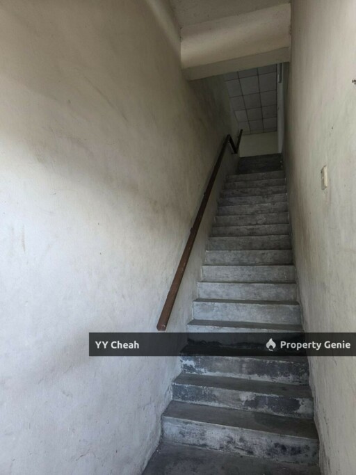 Bercham Idaman Double Storey House For Sale Facing Main Road Mature Area 22x70
