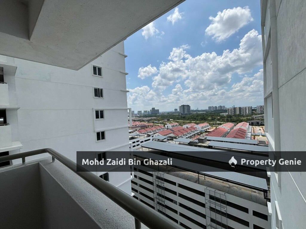 Fully furnished Aspire Condo