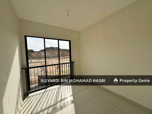 [Brand New] 2 Storey Terrace  M3 Residence Sungai Merab, Bangi .
