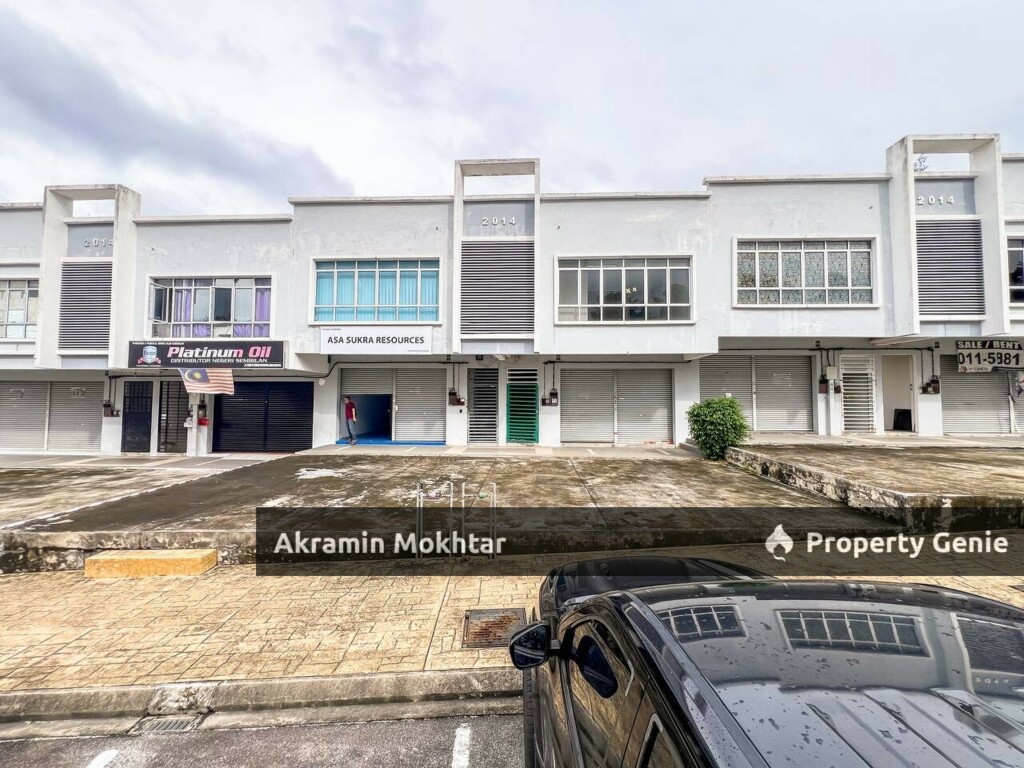 SHOP LOT 2 Tingkat, Pusat Komersial Universiti, Seremban 3.