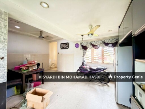 Renovated Semi-D Single Storey, Jalan Lombong Perak, Seksyen 29, Shah Alam.