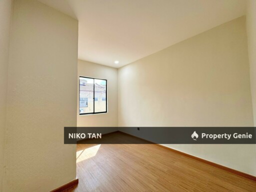 Jalan Jelatang Double Storey with Fully Renovated & Extended Kitchen Taman Megah Ria