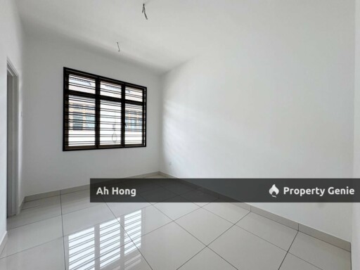 Mutiara Rini / Rini Home 7 / Double Storey / Below Market Price