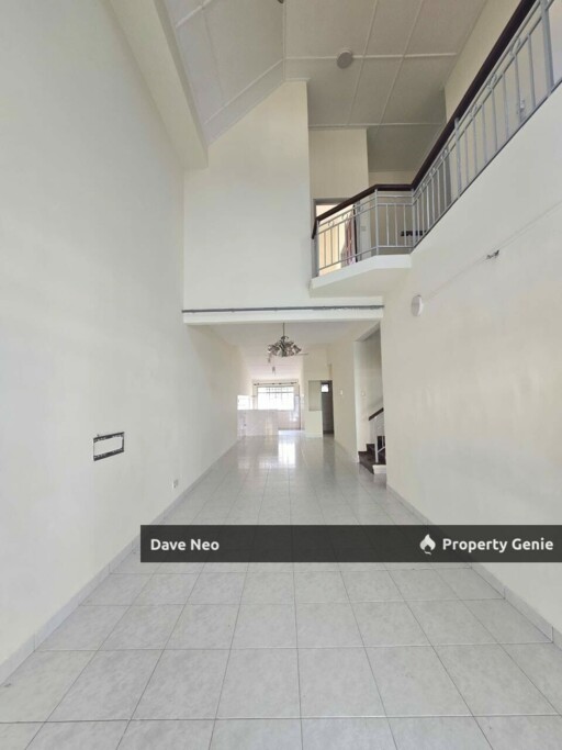 Taman Pelangi Indah • 1.5-Storey House • 4Beds 3Baths | Partial Furnished • Near Taman Gaya