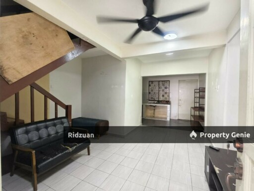 Jalan Silat Gayung, Bandar Selesa Jaya