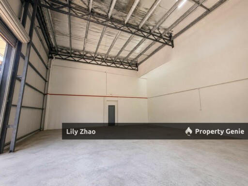Warehouse / Showroom cum office for Rent, Semi D, BU 4,069 sqft, LA 8,803 sqft, E33 Likas, Kota Kinabalu