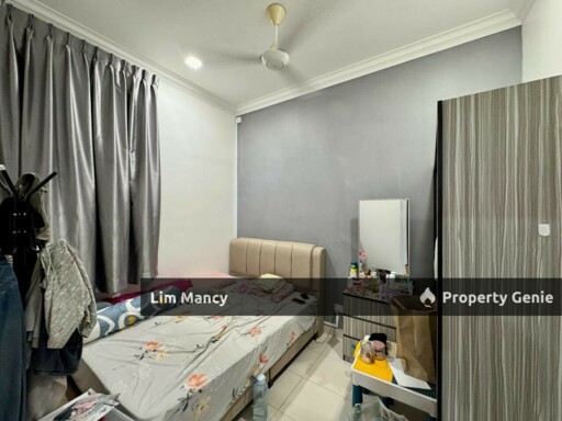 Seri Austinn Hills