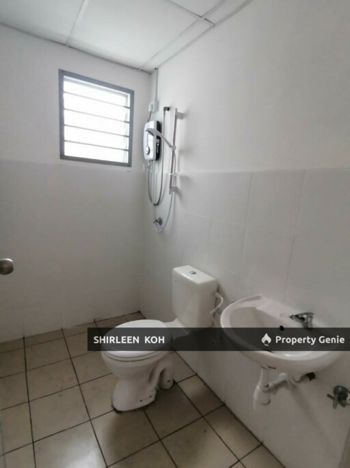 Male Room for Rent at Denai Nusantara @ Gelang Patah