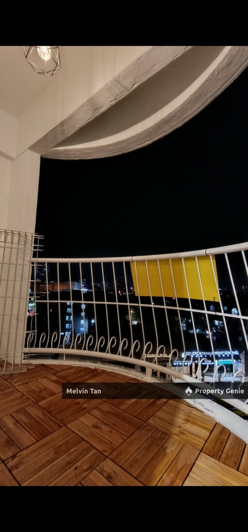 Garden City Apartment