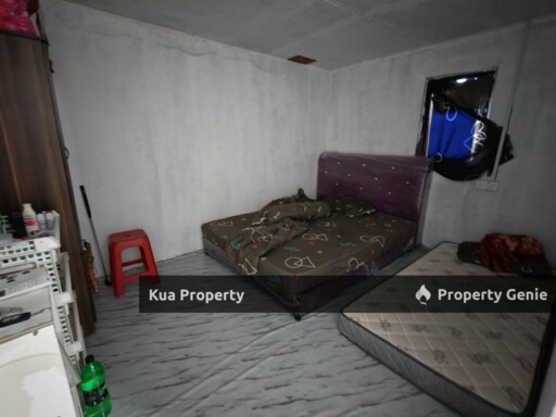 Facing Main Road Land For Rent! 📍Located at 15th Mile
