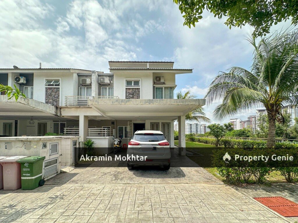 Freehold, Corner Lot, Facing Open & Fully Renovated | Double Storey Terrace Presint 11 Putrajaya