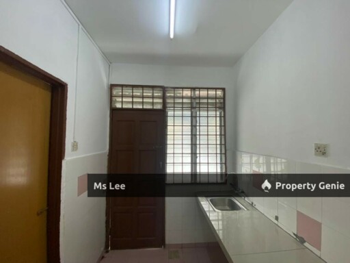 2 Storey house-Bandar Armada Putra @ Pulau Indah,Port Klang-Ready 30/9