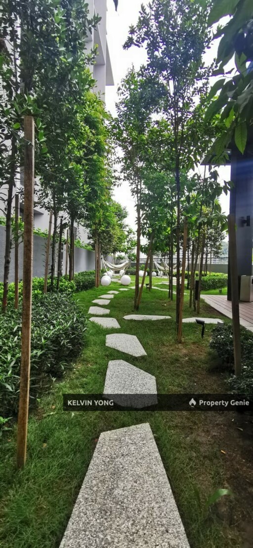 D'Cosmos Residences @ Central Park Damansara - 4BR Near Amenities & MRT for Rent