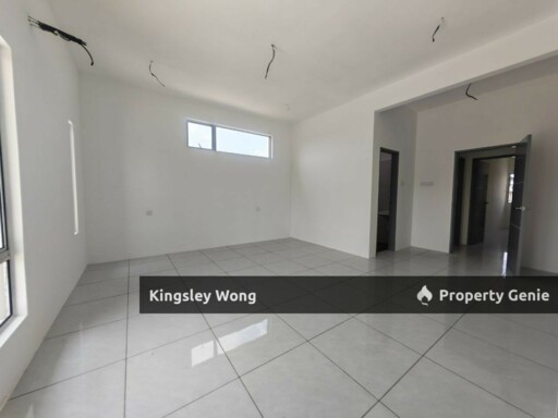Bercham Brand New Double Storey House Free SPA Near Bercham Main Street