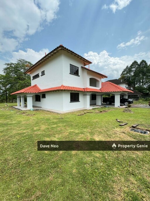 IOI Palm Villa Residence • 2-Storey Bungalow House • 4+1 Beds 5 Baths • Unfurnished