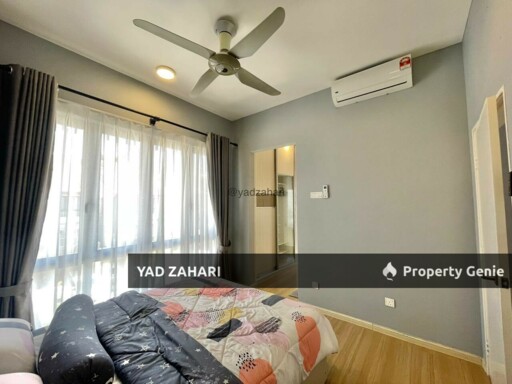 Crescent Park, Bukit Mahkota, Kajang | Townhouse 3+2 Rooms | RM640K - Fully Furnished, Renovated With Bigger Upper Unit