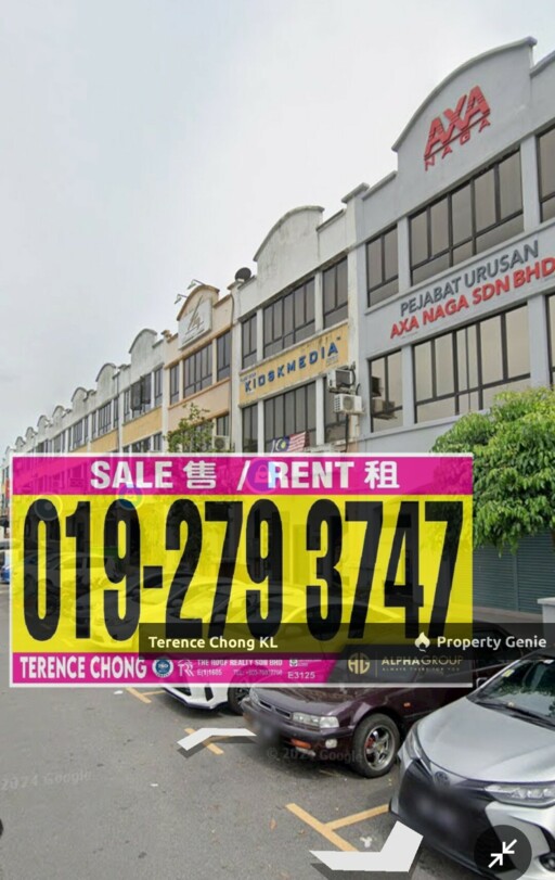 Facing Main Road Ground Floor Shop at Taman Damai Utama , Bandar Kinrara for Rent