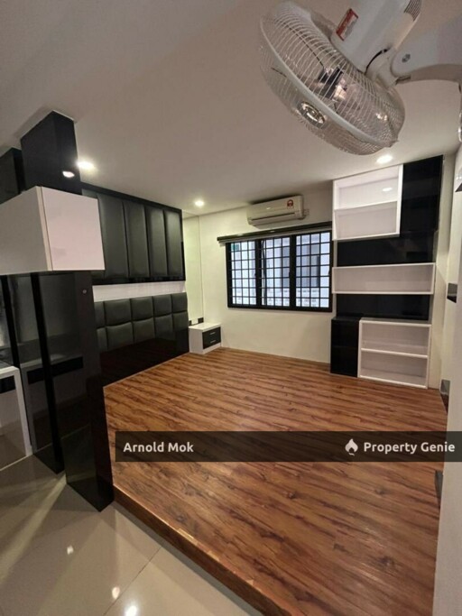 2 Bedrooms Apartment at Fair View Apartment Permas Jaya for Sale