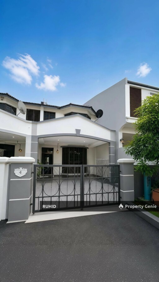 Fully Renovated Double Storey Terrace House For Sale at Taman Dato Chellam, Ulu Tiram