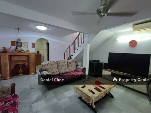 Rumah 2 Tingkat Dijual MURAH pada pembeli Rumh Pertama