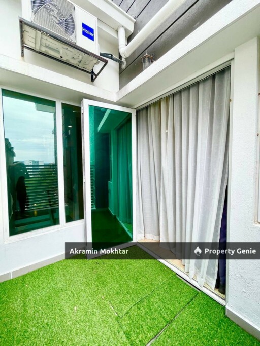 Freehold & Fully Renovated | 3 Storey Terrace House Tiara South, Semenyih