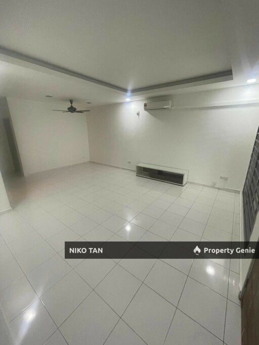 Setia Tropika Double Storey Renovated For Sale