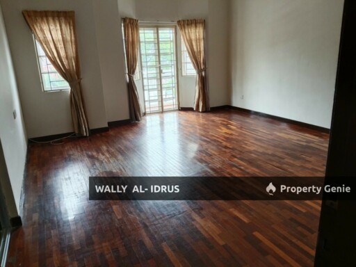 2 Storey Bungalow