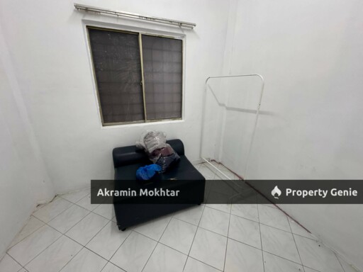 LOW LEVEL, NEAR MRT & 1 PARKING | PANGSAPURI PUTRA INDAH TAMAN PINGGIRAN PUTRA, SERI KEMBANGAN