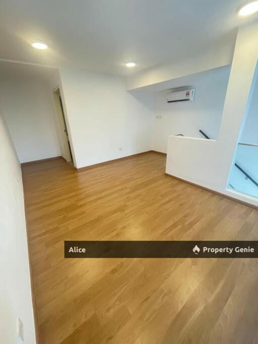 Ekocheras Residence Near MRT with Carpark