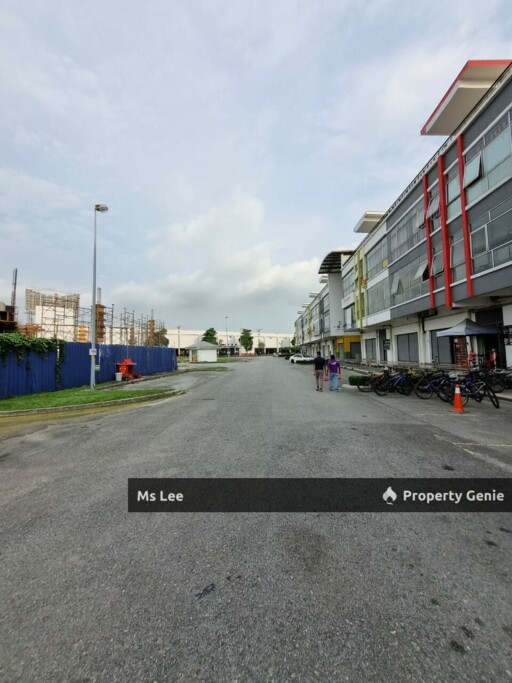 3 storey Shop Office - Galleria Klang Sentral @ Meru , Klang - Good for investment Roi 4.2%