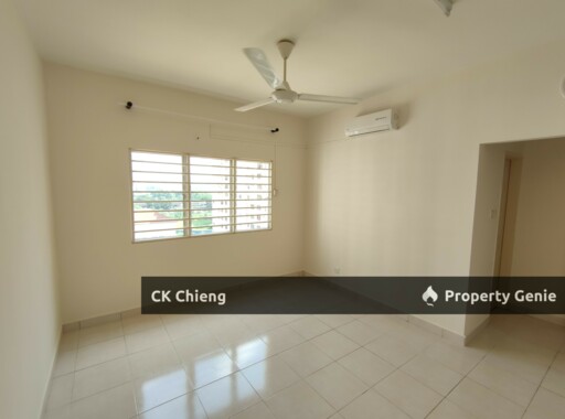 Suriamas Condo Rent, 4 Rooms Partly Furnished, Bandar Sunway PJS10