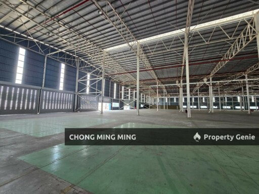 Detached Factory @ Bandar Nilai near to PLUS Highway for Rent