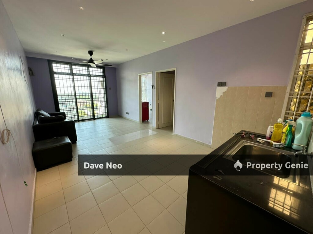 Lake View Suites √ Mount Austin • Close to AEON Mall Tebrau City