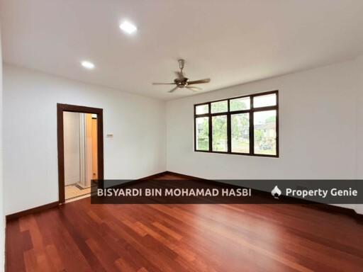 2.5 Storey Bungalow House Jalan Elitis Dahina, Valencia Sungai Buloh.