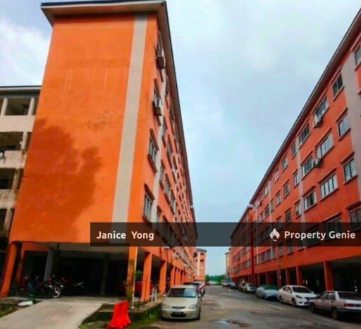 Flat Taman Pulai Utama