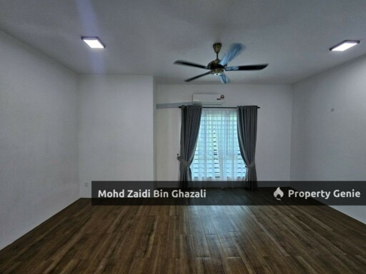 Two Storey Terrace Casa Green
