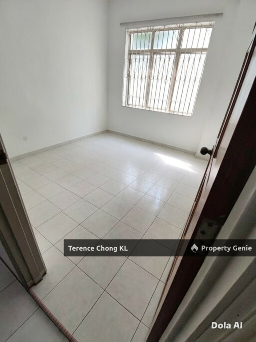 End lot 2 sty house at Taman OUG , KL