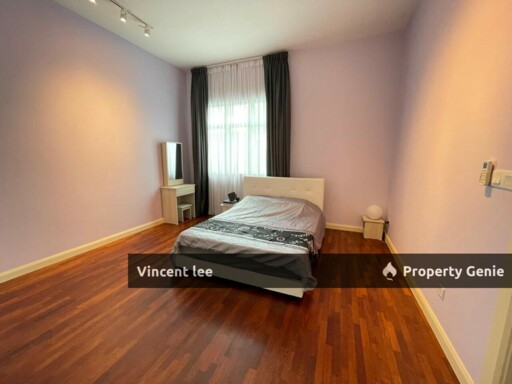 Taman Meranti Jaya, 3 Storey Luxurious Bungalow with Swimming Pool, Freehold, Facing North, Tip Top Condition