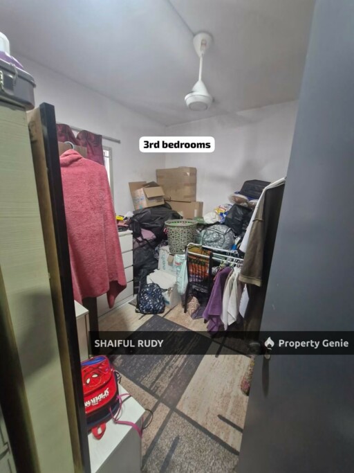 Residensi Laguna 2, Corner Unit