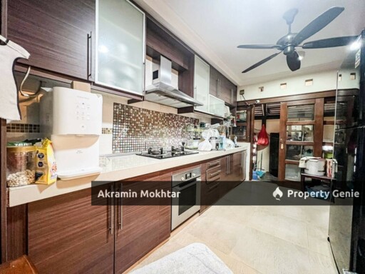 FREEHOLD, RENOVATED & PARTIALLY FURNISHED | 2 Storey House Taman Prima Saujana Kajang Selangor