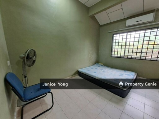 Flora Heights Pasir Gudang End Lot Terrace House