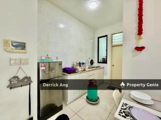 D'Summit Residences @ Kempas Utama