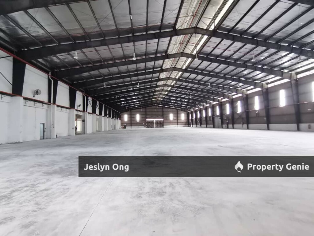 Single Storey Detached Factory at Tampoi for Rent