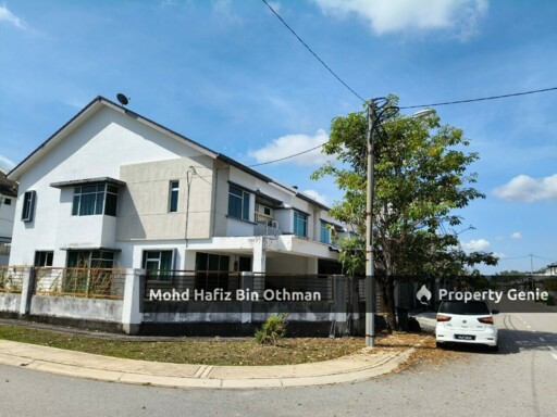 Teres 2 Tingkat Bukit Banyan Sg Petani