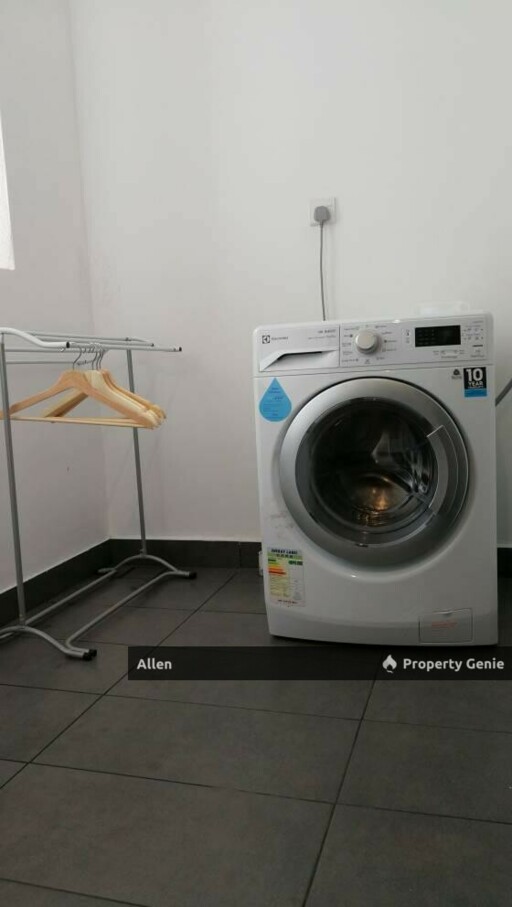 High-Floor Luxury! Fully Furnished 2-Bed Unit @ Setia Sky 88 for Rent