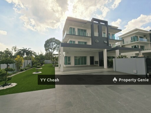 Tiger Lane 2.5 Storey Luxurios Semi-D, Designer Style Freehold, gated