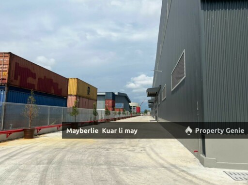 West Port Factorty /Land For Rent
