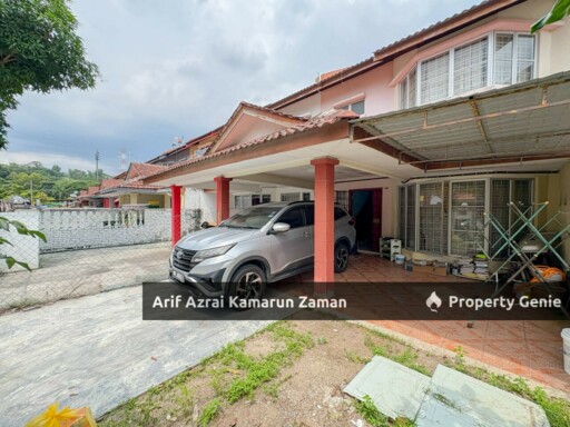 [For Sale] End Lot Double Storey Terrace House, Bandar Sunway Semenyih | 4R3B | RM500,000