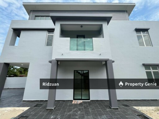 Taman Pulai Indah, Double Storey Corner Lot