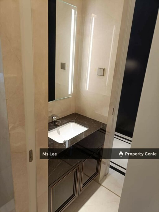 Pavilion Suites @ Bukit Bintang - Sale below bank value Rm100k